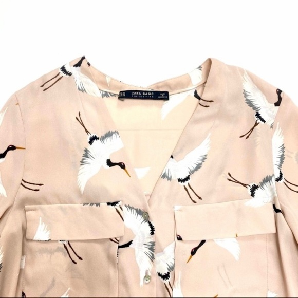 ZARA Crane Bird Print Crape Torch Button up Blouse in Dusty Pink Size XS - Picture 4 of 5